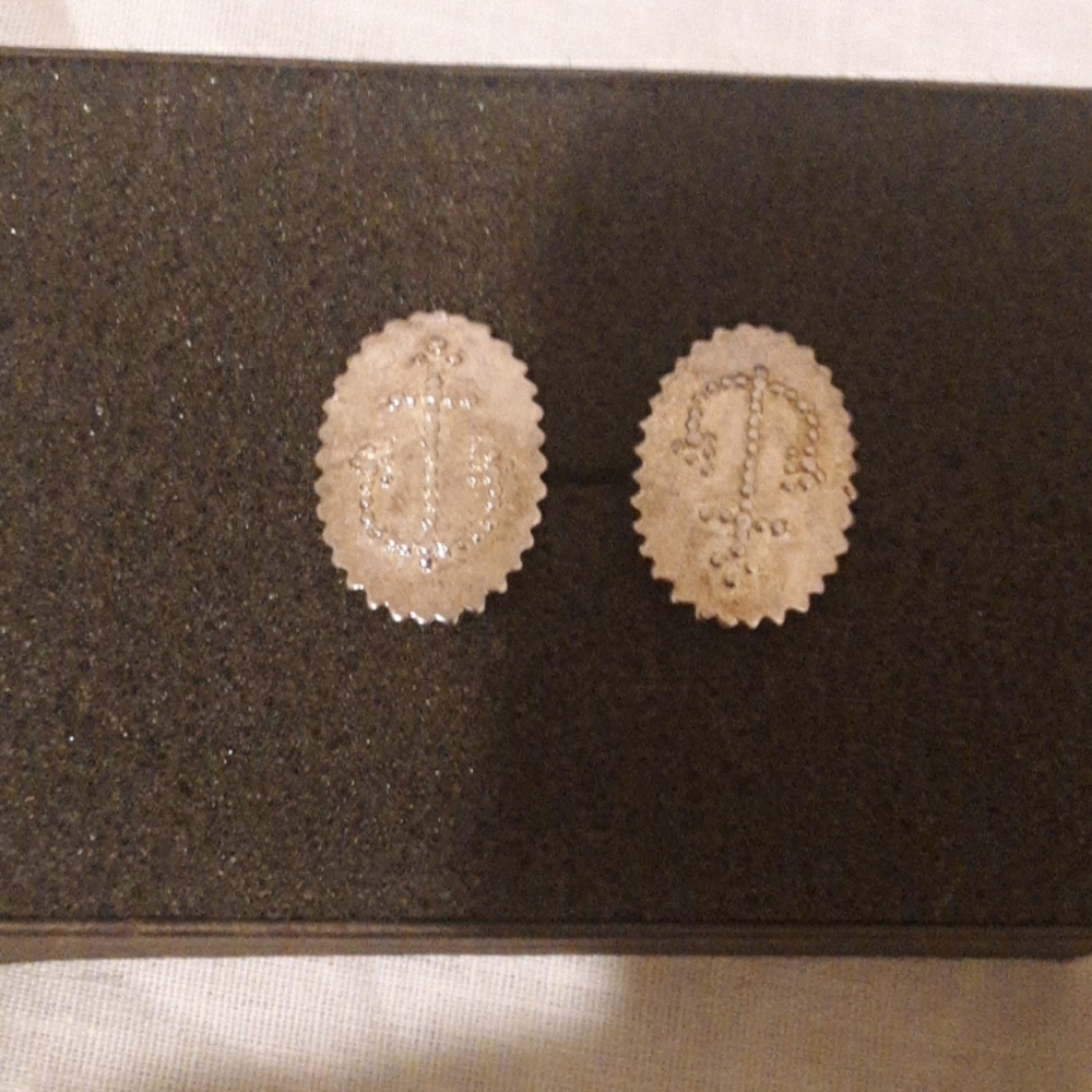 Cuff .links. - Picture 3 of 5